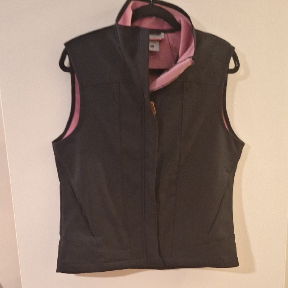 Black and Pink Fleece Vest with Sporty Design